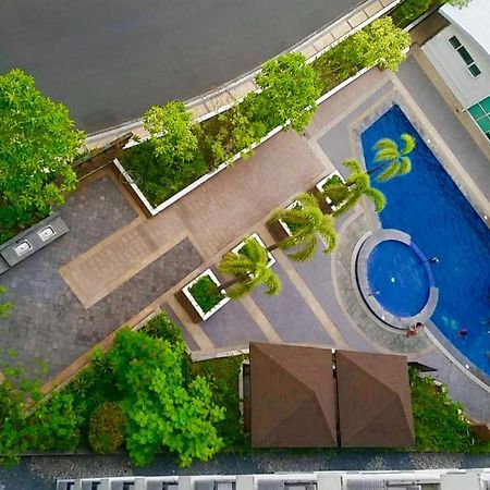 F-10C Parkside Villas Pasay Eksteriør bilde