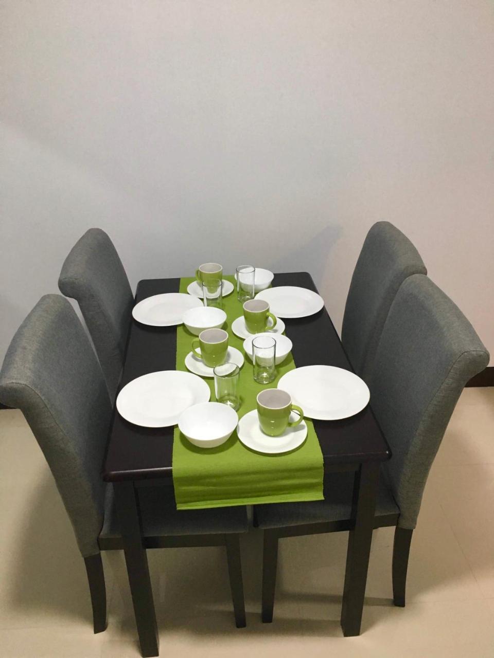 F-10C Parkside Villas Pasay Eksteriør bilde